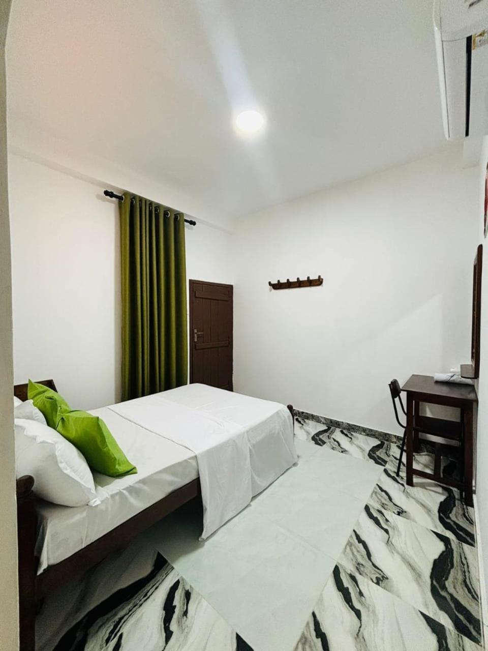 Jaya Villa - Near Airport 尼甘布 外观 照片