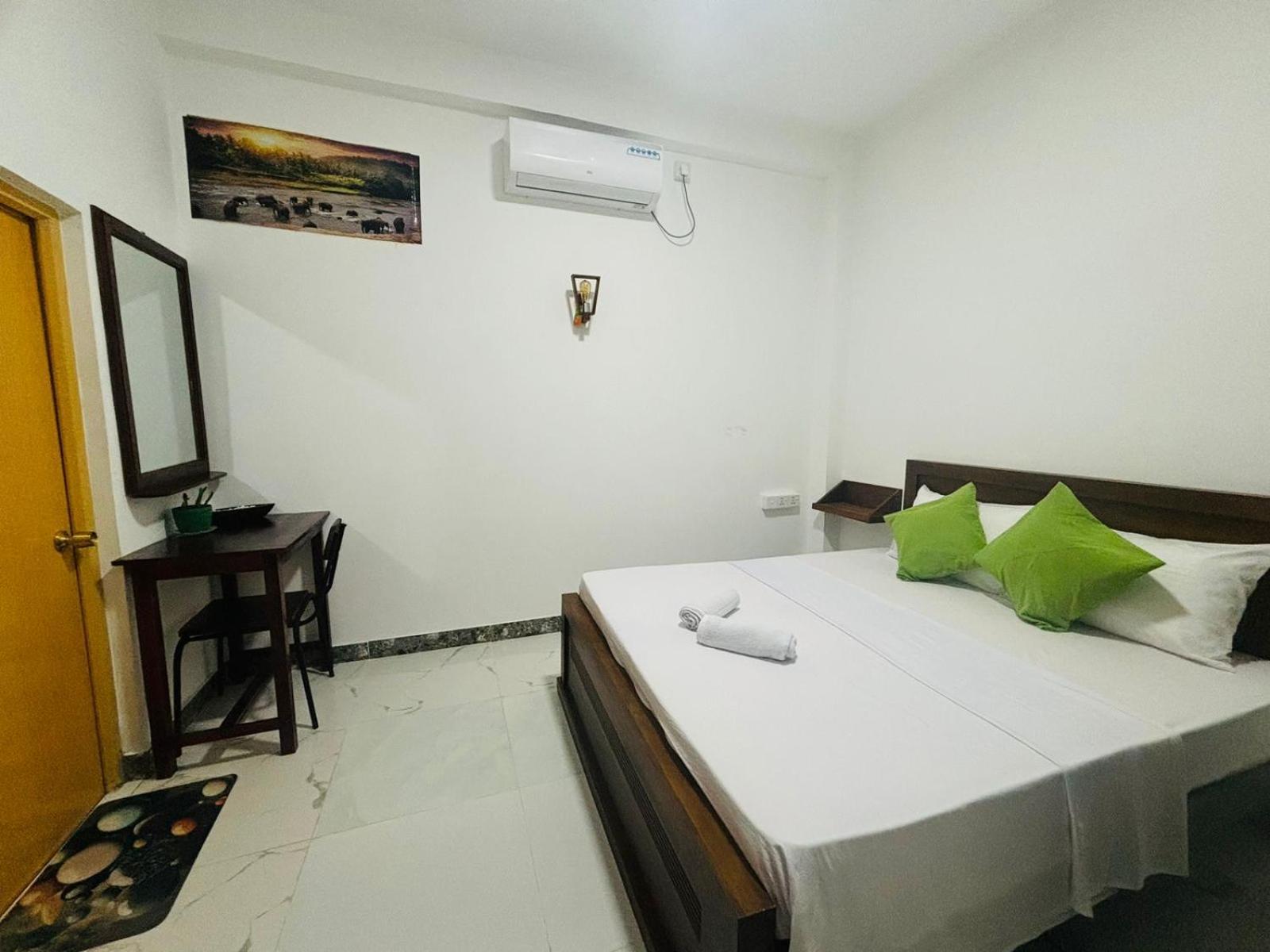 Jaya Villa - Near Airport 尼甘布 外观 照片