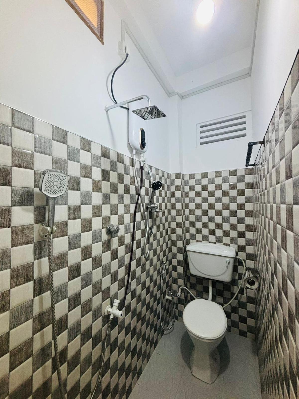 Jaya Villa - Near Airport 尼甘布 外观 照片