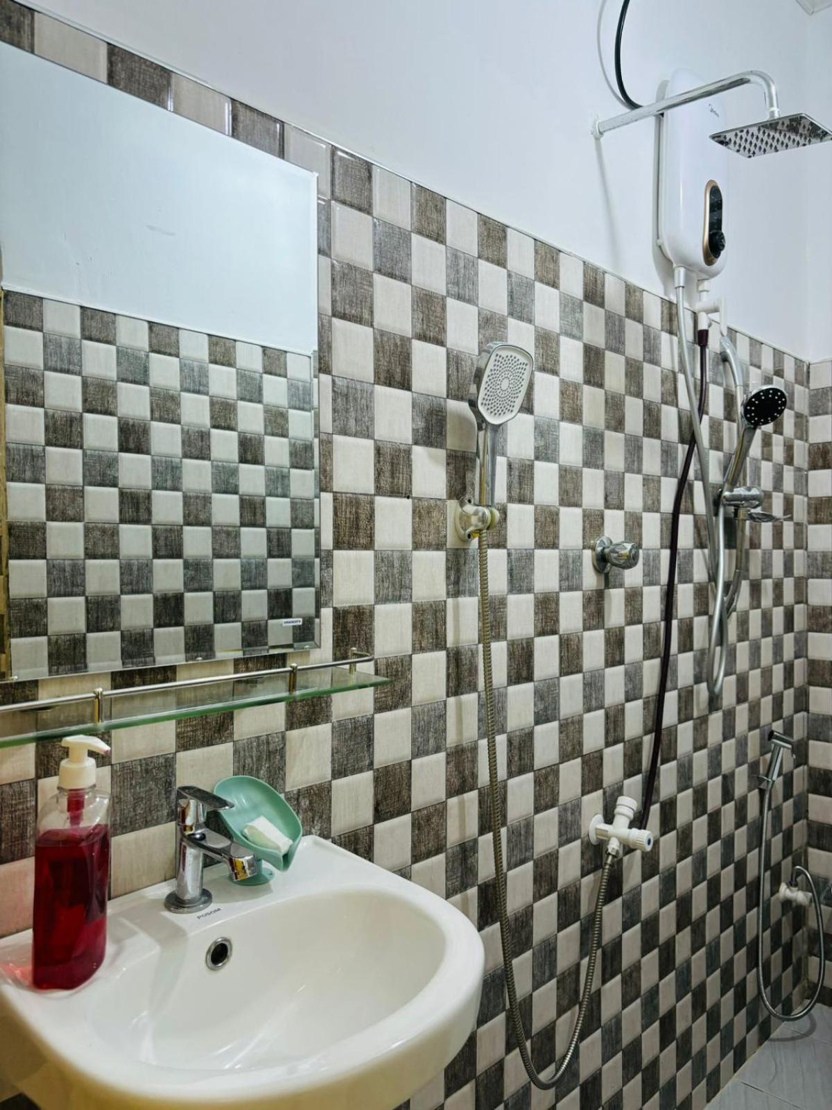 Jaya Villa - Near Airport 尼甘布 外观 照片